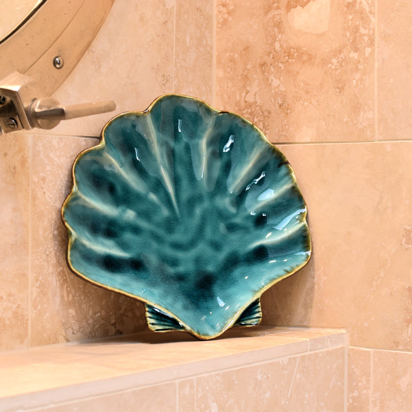 Clam Shell Plate - Dark Turquoise