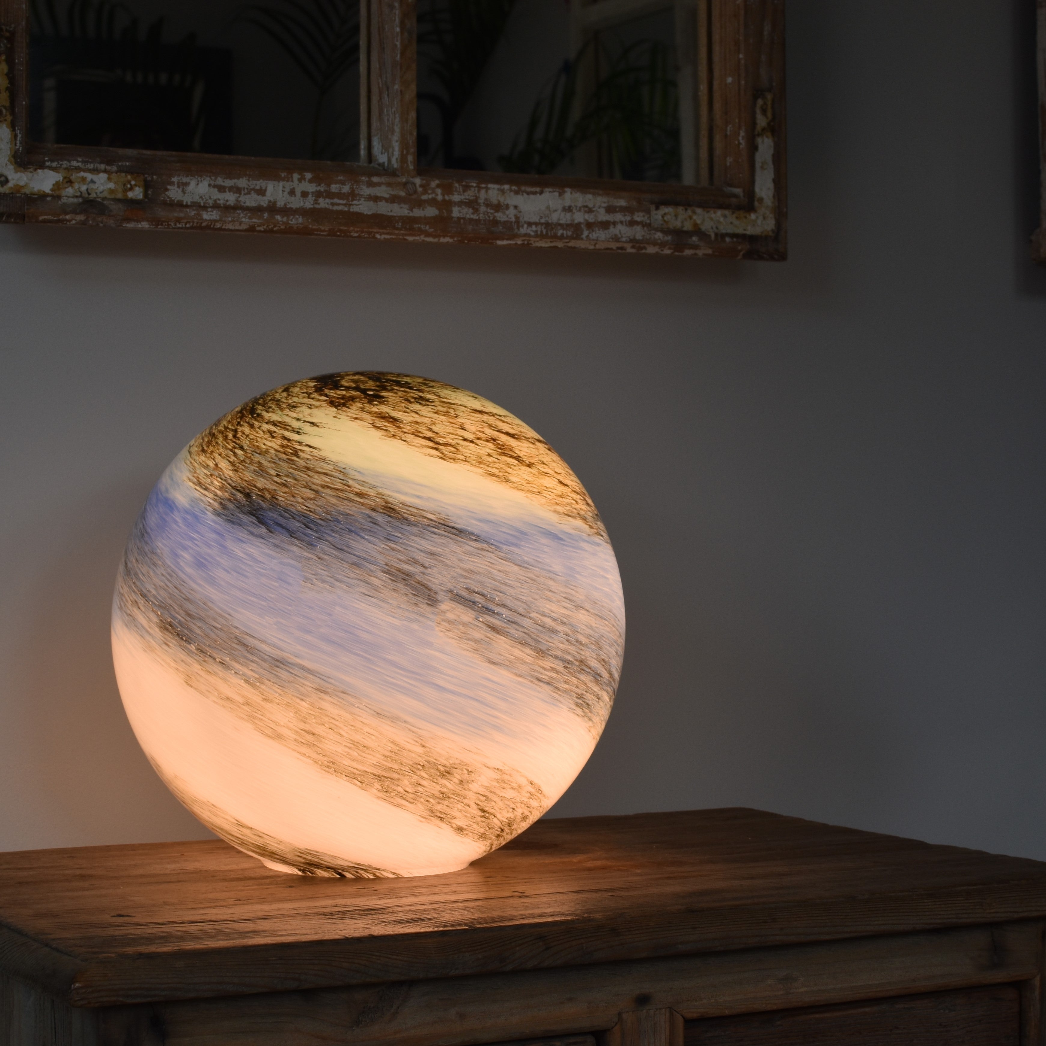 Sphere deals glass lamp