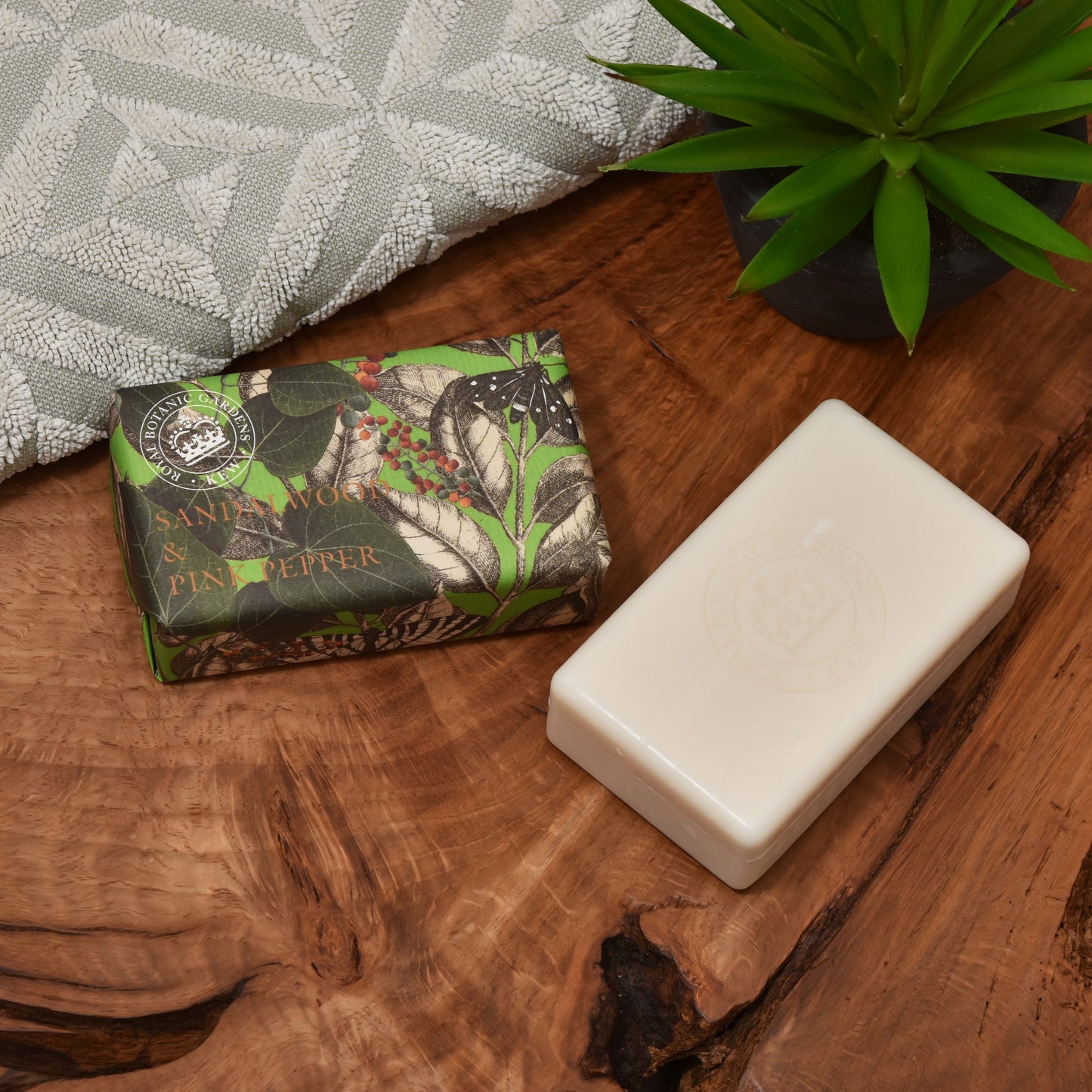 Kew Gardens Sandalwood and Pink Pepper Soap Bar